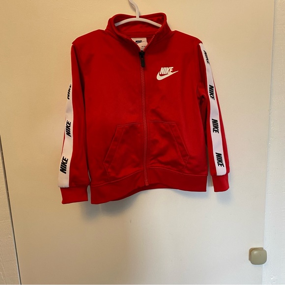 Nike Toddler Boys' Logo Tracksuit Size 24 Months - Picture 2 of 6